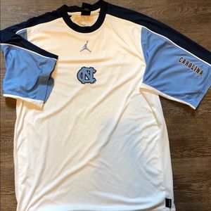 Nike Air Jordan UNC Tar Heels shooting warmup